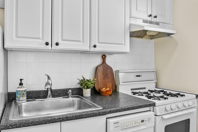 Photo - 1225 John F. Kennedy Blvd Unit 7C