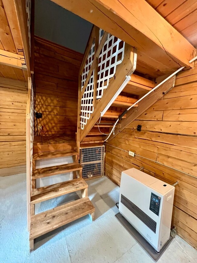 Photo - Cute Cabin Available Now!