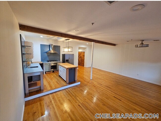 Photo - 100 Pearl St Unit 18