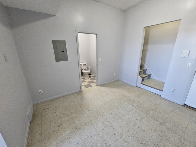 Photo - 3009 Pearl Ave