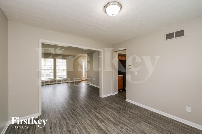 Photo - 1211 Parkside Dr
