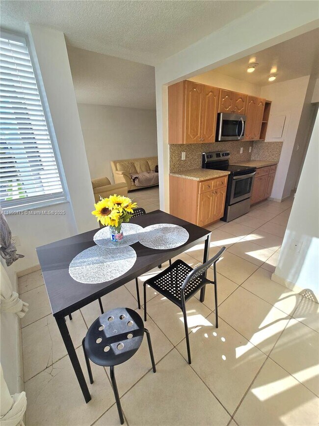 Photo - 250 180th Dr Unit 508