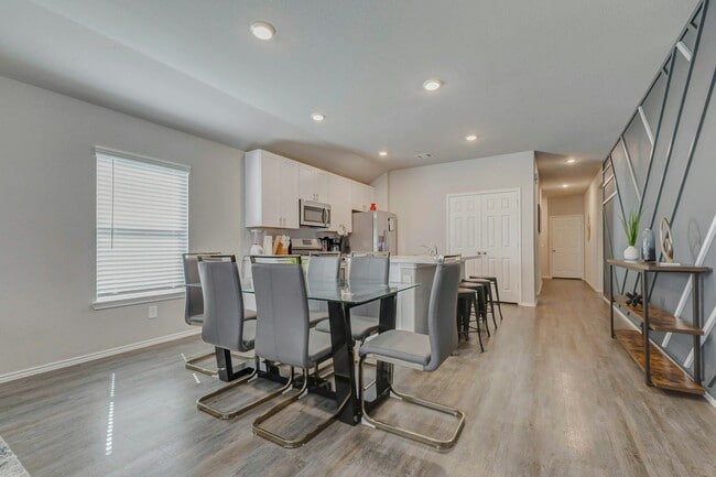 Photo - 10658 Red Orchid Dr