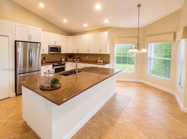 Photo - 22015 Altona Dr
