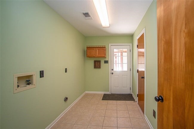 Building Photo - 28816 S Diamondhead