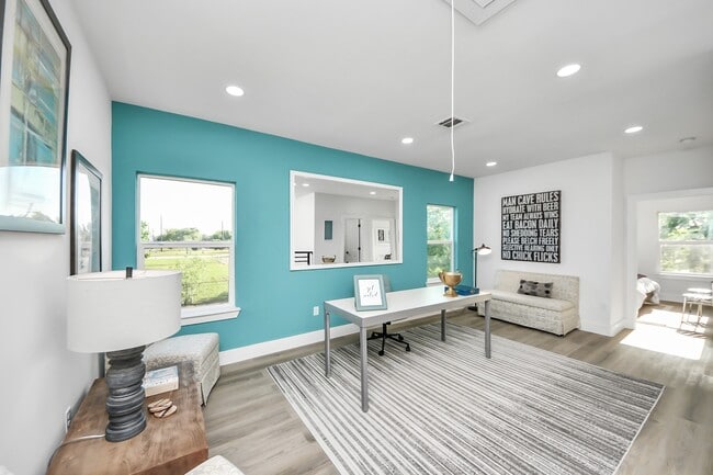 Photo - 9303 Jutland Rd