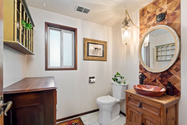 Photo - 16305 NE Fargo Ct