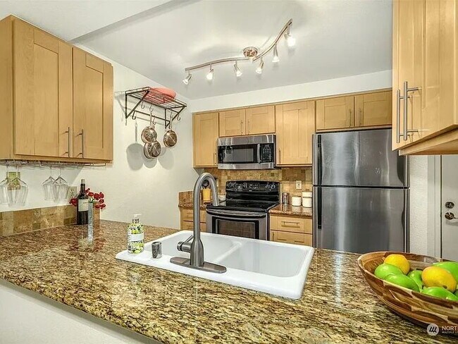 Photo - "Charming 1-Bedroom Haven in Seattle's Vibrant West Seattle Neighborhood!"