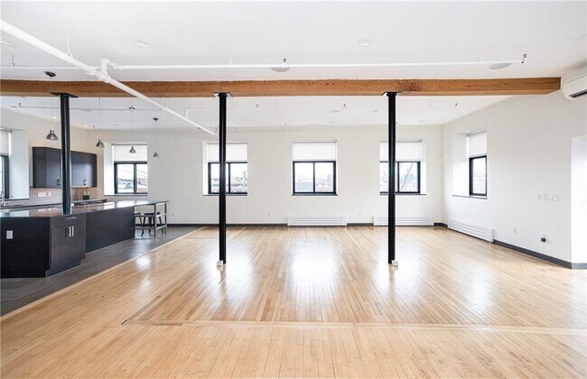 Photo - 28 Wolcott St