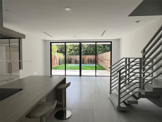 Photo - 2321 SW 16th Ct