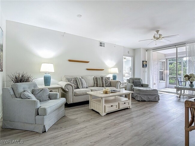 Building Photo - 6834 Lantana Bridge Rd Unit 102