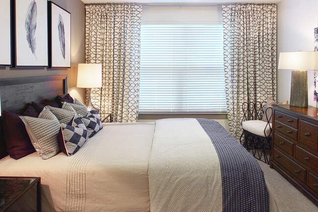 Axis at The Rim Apartments For Rent in San Antonio, TX