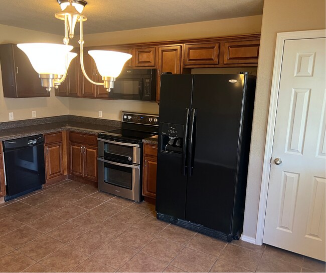 Photo - 221 Regency Dr