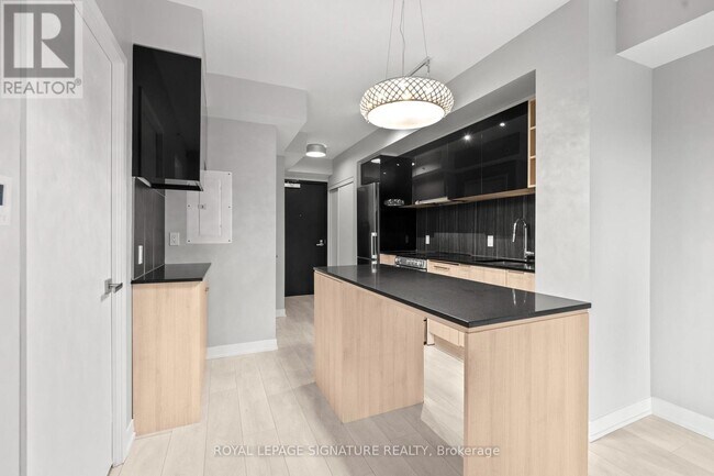 Photo - 31 Tippett Rd Unité 341