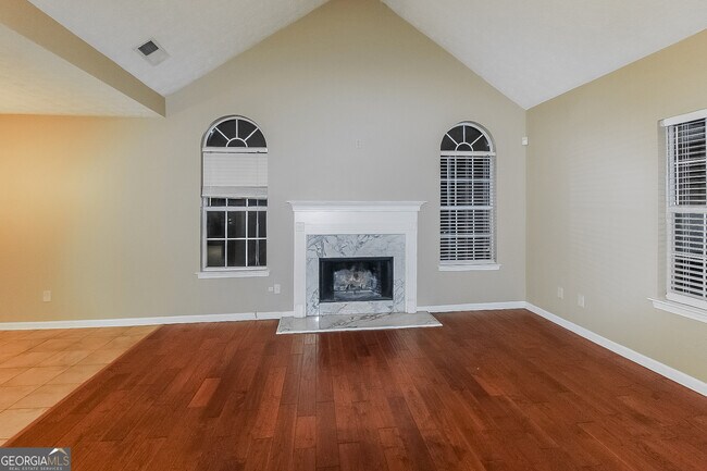 Photo - 175 Trinity Dr