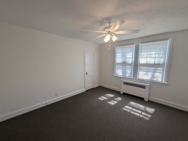 Photo - 3343 Chippendale St Unidad B (1st Fl)