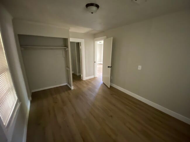 Photo - 611 W Cherry St