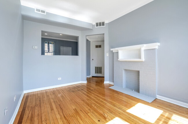 Building Photo - 7255 S Calumet Ave