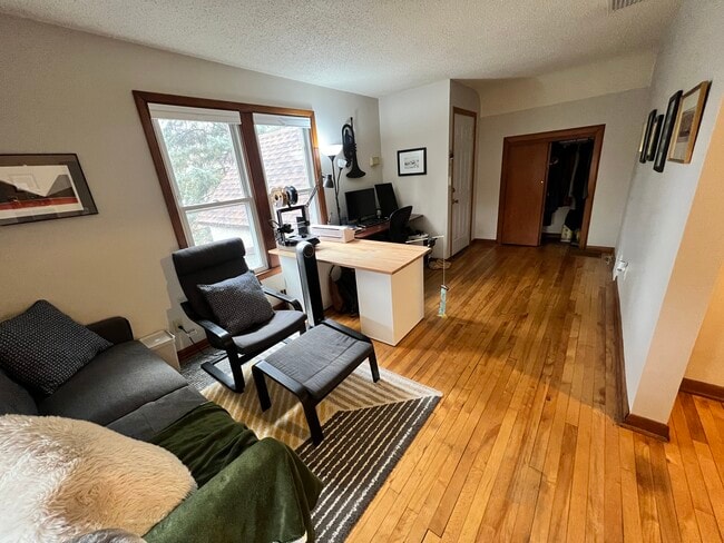 Photo - 3058 Hayes St NE Unit 2