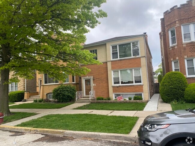 Building Photo - 5530 N Mango Ave Unit 1 Rental