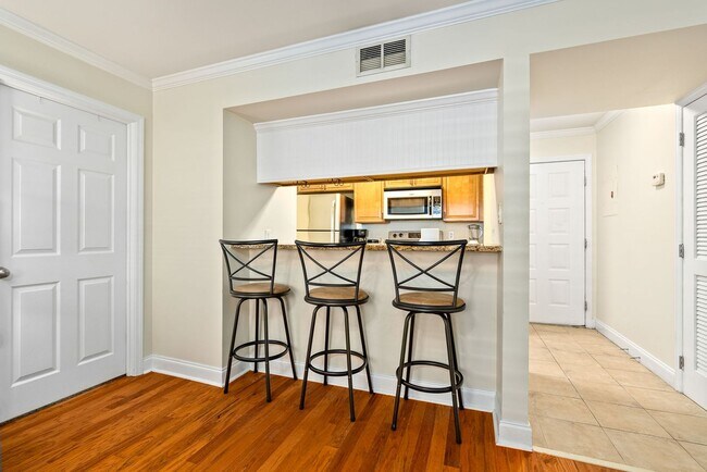 Photo - 121 Wright St Unidad E-1