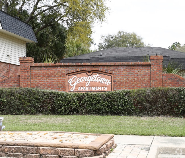 Georgetown Apartments