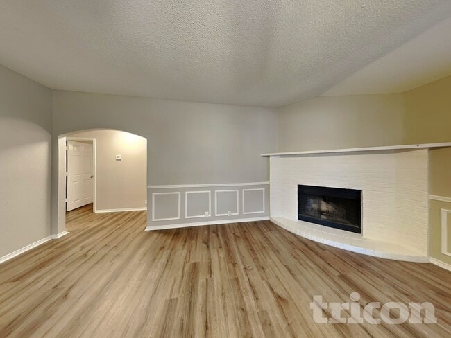 Photo - 4228 Heath St