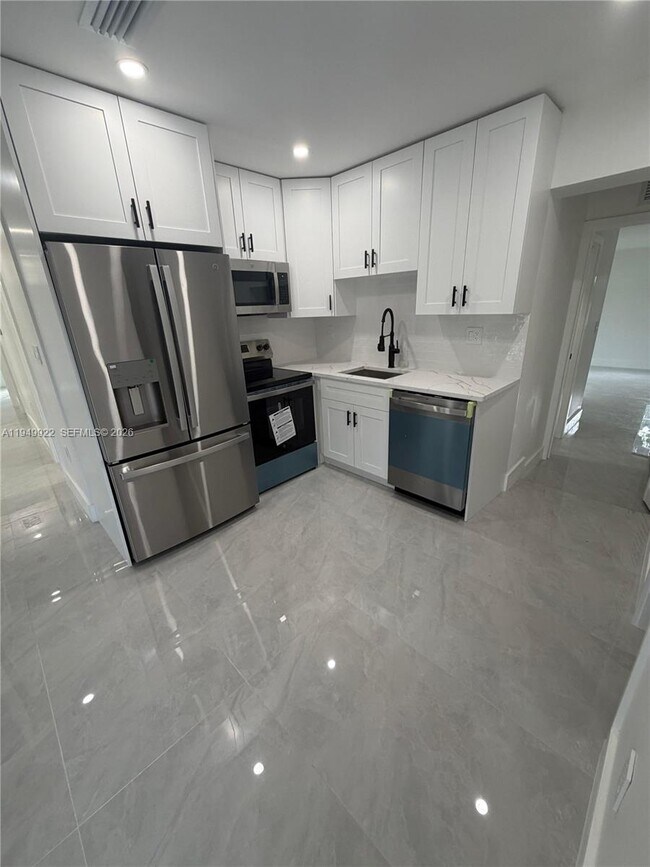 Photo - 15920 NW 17th Ct