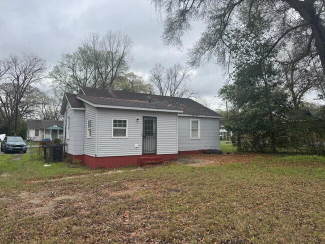 Photo - 809 Fletcher Ave