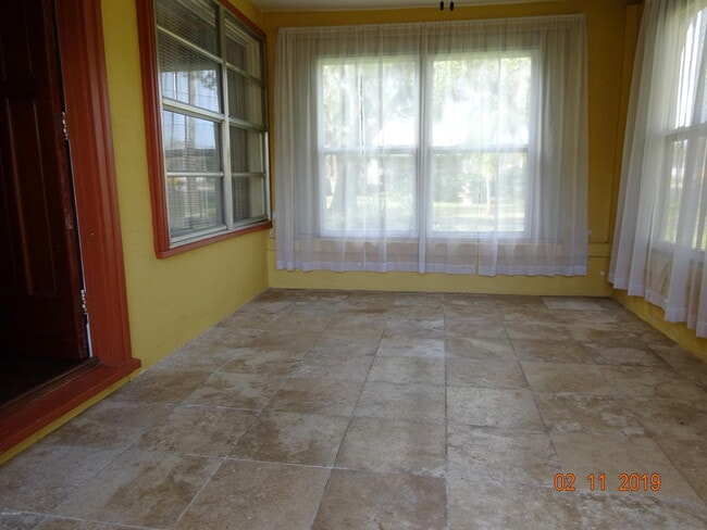 112 Fox Pl