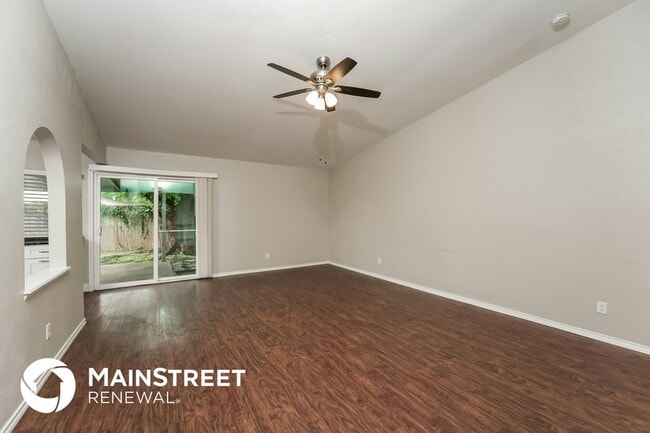 Photo - 1412 Natchez Dr