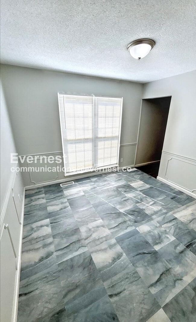 Photo - 2185 Cottontail Dr