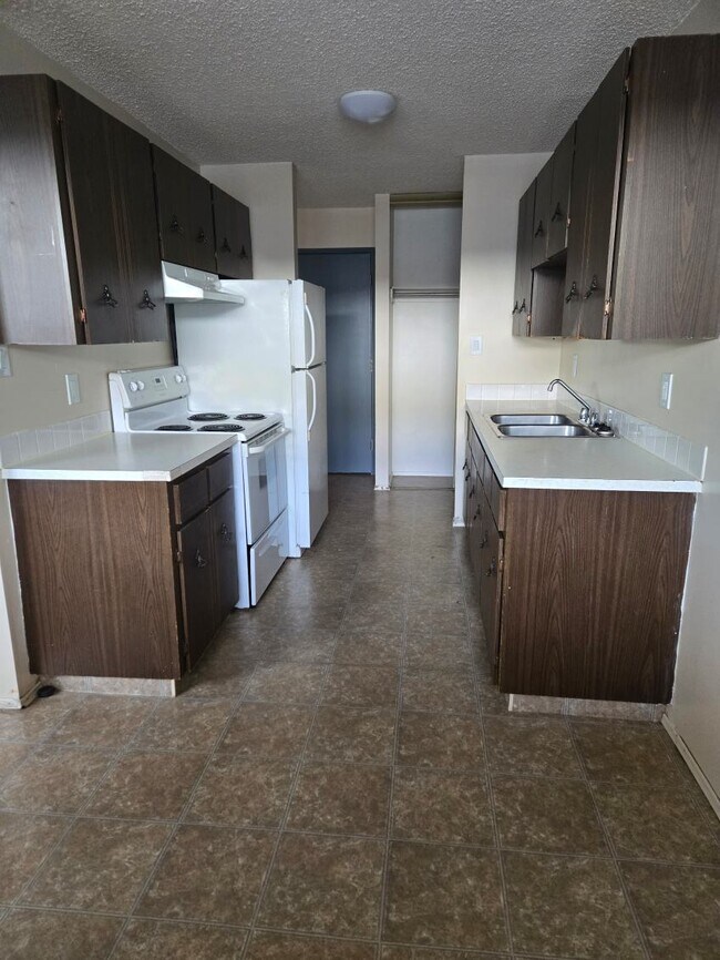 Photo - 4507-144 44 Ave Unit 108