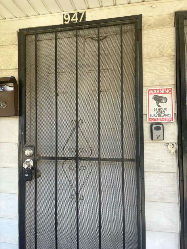 Photo - 947 Paxton Rd Unit 2