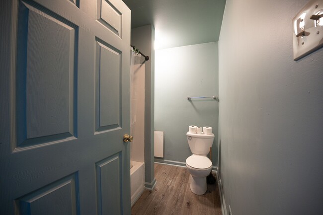 Available NOW!! 3 Bed 1 Full Bath Home - Available NOW!! 3 Bed 1 Full Bath Home Unit 4c5bd654-08c7-11f0-ad37-0ec3c4e2b1e7