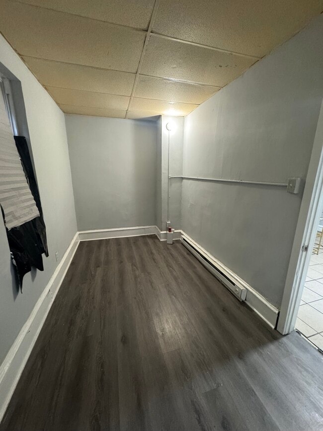 Photo - 1521 Wakeling St Unit 1R