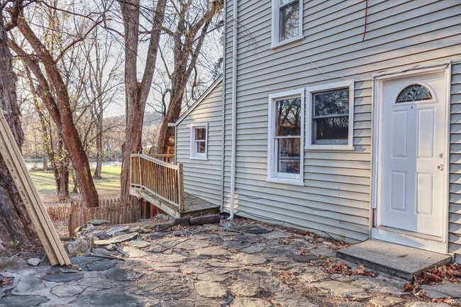 Photo - 62 West St Unit A