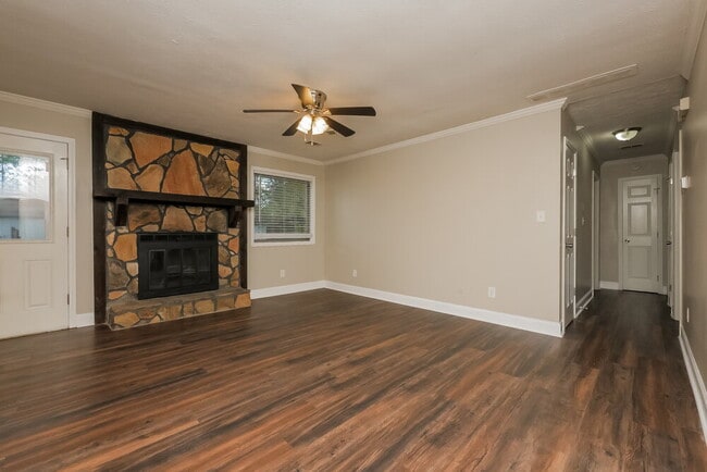 Photo - 9346 Woodknoll Way