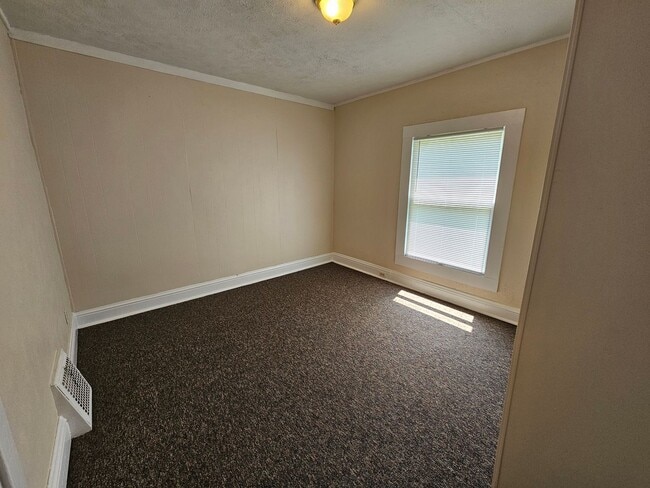 Photo - 519 Howard St Unit 1