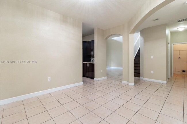 8562 NW 108th Ave