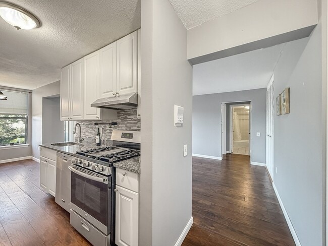 22 Shrewsbury Green Dr Unit I