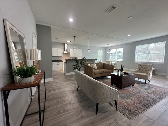 Photo - 11319 Carla St