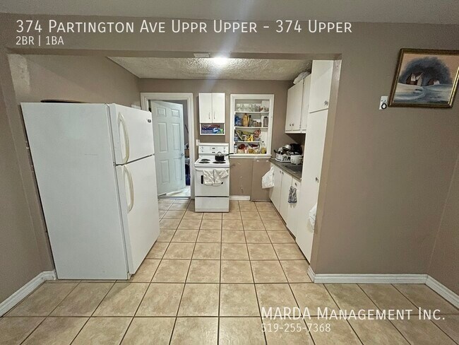 Photo - STUDENT 2 BED 1 BATH NEAR U OF W - ALL UTILITIES INC + INTERNET! Unit 374 Upper