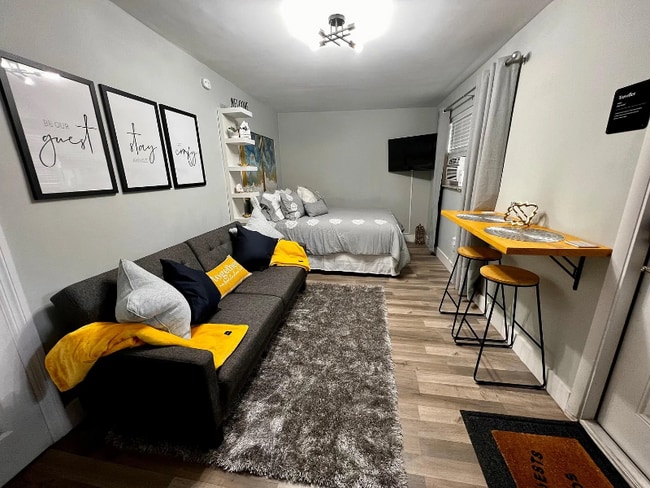 Photo - 780 NW 141st St Unidad B