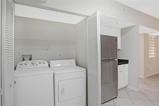 Photo - 9650 NW 2nd St Unit 4-304
