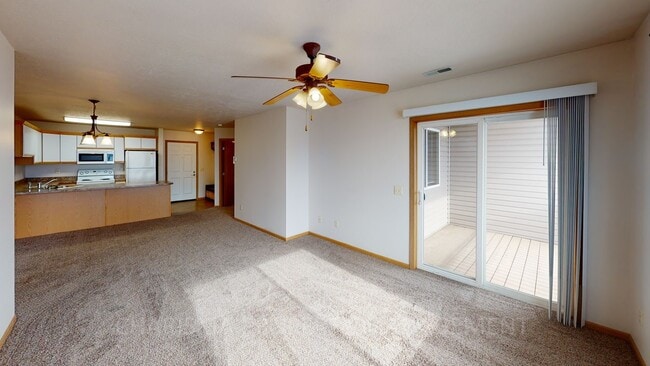 Photo - West Oaks Estate
