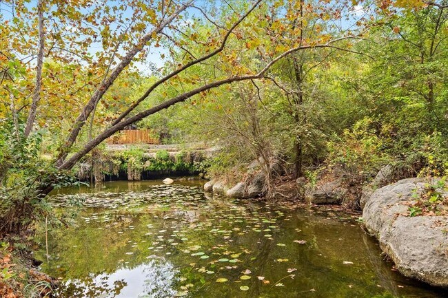 Photo - 220 Sailmaster St