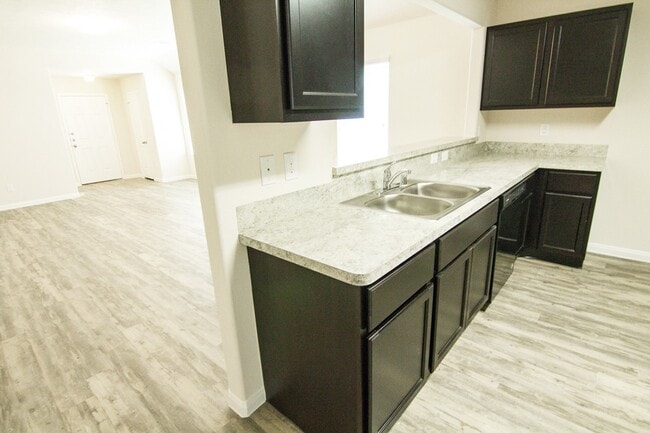 Building Photo - 841 Canton Grass Ln