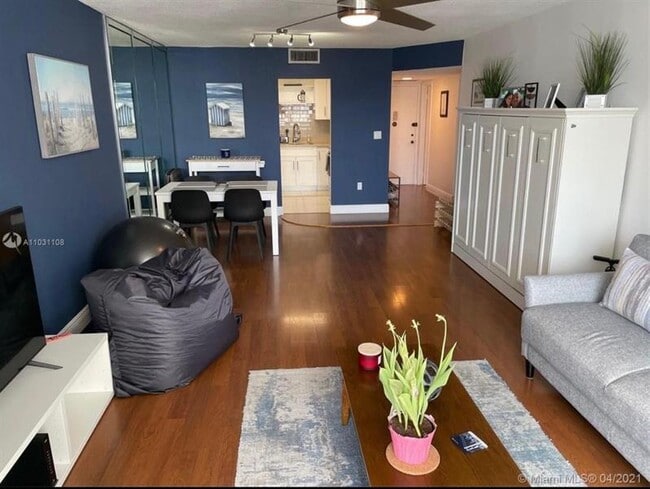 Photo - 2750 NE 183rd St Unit 1401