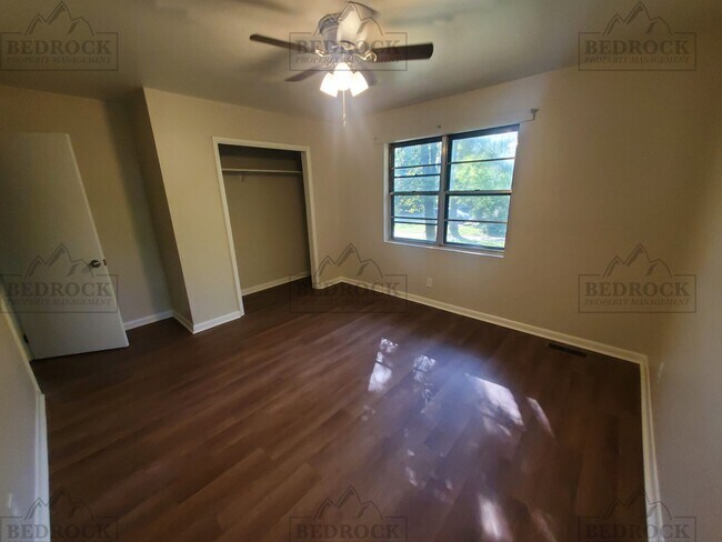 Photo - 2800 Cave Ave NW